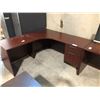 Image 2 : MAHOGANY 6'X6' CORNER COMPUTER DESK