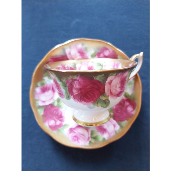 Royal Albert Bone China England,  Roses with Gold Trim,  Cup and Saucer