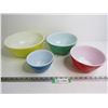 Image 1 : Set of 4 Pyrex Mixing Bowls