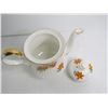 Image 3 : Royal Windsor "Prairie Lily" Tea Pot w/Cups & Saucers
