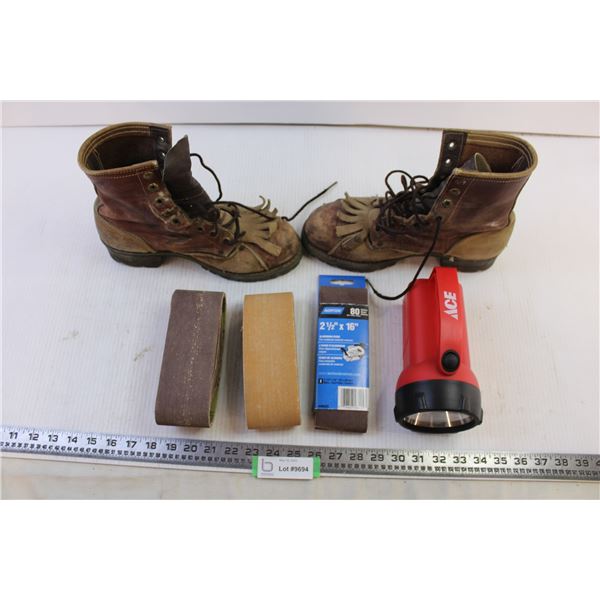 Size 8 Steel Toe Boots+3x Sandpaper+ Flashlight