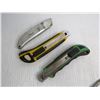 Image 2 : (2) Pocket Knives - (3) Utility Knives - Screw Driver