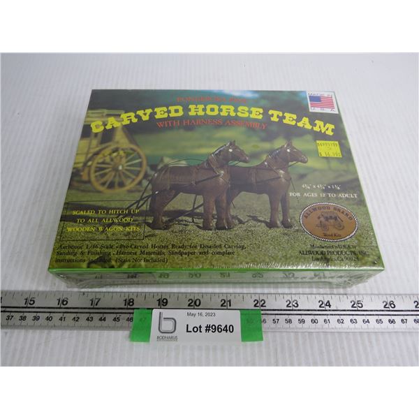 Carved Horse Team Model Set (NIB)