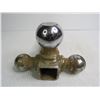 Image 2 : Three Ball Hitch (1 7/8" - 2 5/16" - 2")