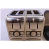 Image 3 : 4 Piece Hamilton Beach Toaster Works+CD Holder Case