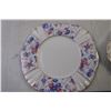 Image 2 : Royal Albert Plates