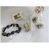 Image 5 : Assorted Costume Jewelry Pieces