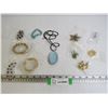 Image 1 : Assorted Costume Jewelry Pieces