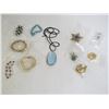 Image 5 : Assorted Costume Jewelry Pieces