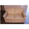 Image 1 : *White Love Seat - 58" x 36" x 35"