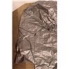 Image 3 : *Gray Tarp