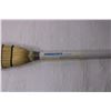 Image 5 : Mini Curling Broom - Moose Jaw 1983