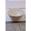 Image 2 : (3) Various Sized Bowls