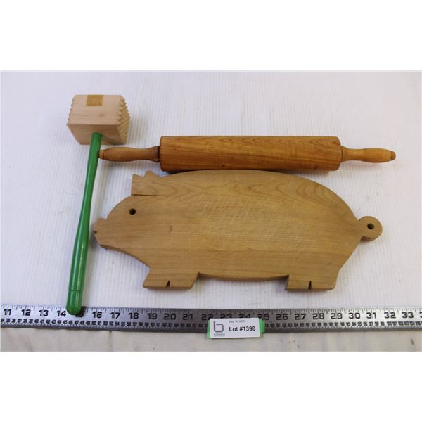 Pig Cutting Board + Wooden Rolling Pin + Wooden Meat Mallet