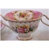 Image 4 : Royal Albert (3) Cups + (2) Saucers + Creamer Cup