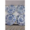 Image 2 : (9) Plastic Blue Flower Plates