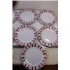 Image 2 : (12) Plastic Plates