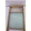 Image 3 : Vintage Washboard Wood and Glass