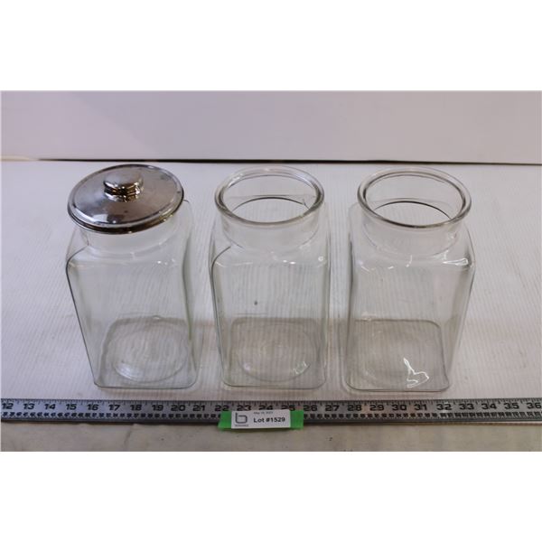 (3) Glass Jars with 1 Lid