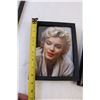 Image 4 : (2) 16 1/2 x 12 1/2 Pictures of Marilyn Monroe+ (2) 8 3/4 x 6 3/4 Pictures of Marilyn Monroe