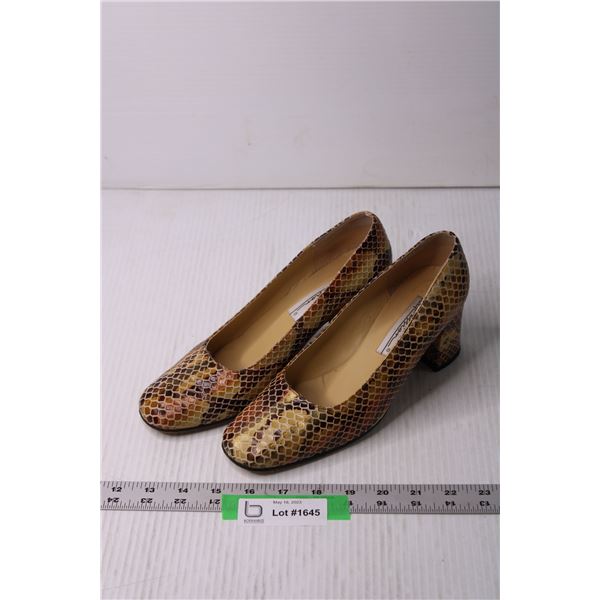 Vintage Expression Gold, Yellow and Brown Heels - Size Women's 38