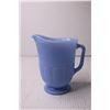 Image 2 : Blue Delphite Pyrex Pitcher (Chip on Edge)