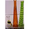 Image 2 : (5) Colorful Vases