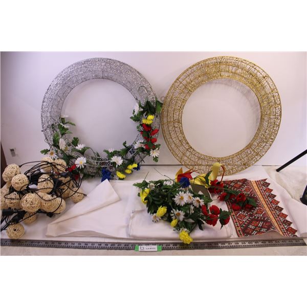 *Led Rattan Balls String Lights+(2) Wreaths With Flowers+ (2) Cloths