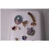 Image 2 : Lot of Assorted Vintage Brooches