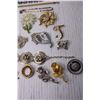 Image 3 : Lot of Vintage Brooches and Jewelry (Some Missing Rhinestones)