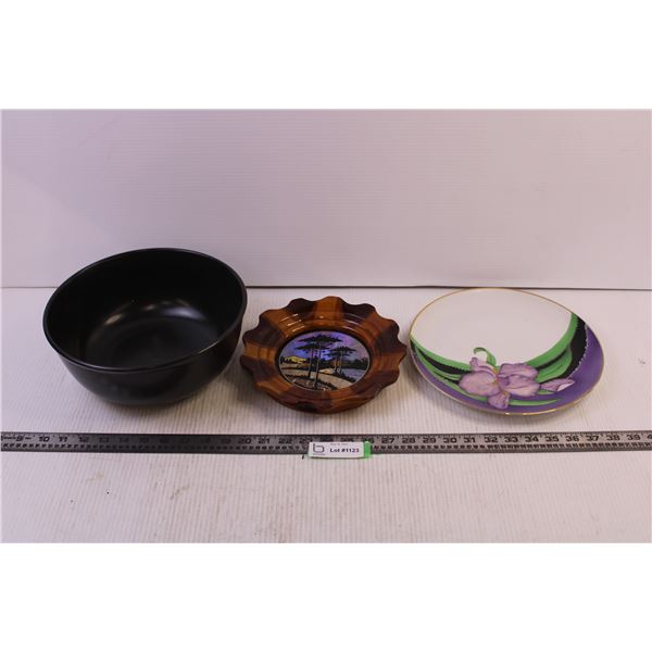 Decorative Plate + Black Bowl + Tray