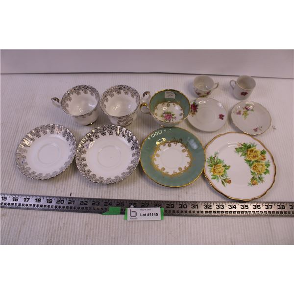 (4) Tea Cups with Saucers+ 1 Saucer