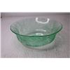 Image 4 : Uranium Glass Fruit Bowl