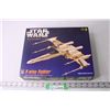 Image 1 : AMT Star Wars Limited Edition Gold Tone X-wing Fighter Model Kit (8" Model)