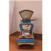Image 2 : *Antique Stimpsons Store Scale with Weights (Restored)