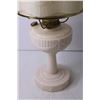 Image 7 : *Milk Glass Lincoln Drape Alladin Lamp
