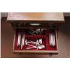 Image 9 : *Silverware Chest with Claw and Ball Feet - Includling Silver Plated Community Flatware Cutlery