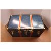 Image 2 : *Langmuir Steamer Trunk with Tray - 20" x 36" x 21"