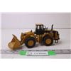 Image 1 : Die Cast CAT- 980G Wheel Loader