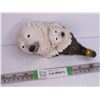 Image 1 : Nature's Window - Collectable Figurine - Polar Bear Coat Hanger