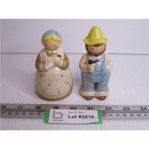 OTAGRI Salt & Pepper Shakers (Made in Japan)