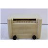 Image 2 : General Electric Battery Radio (Untested)