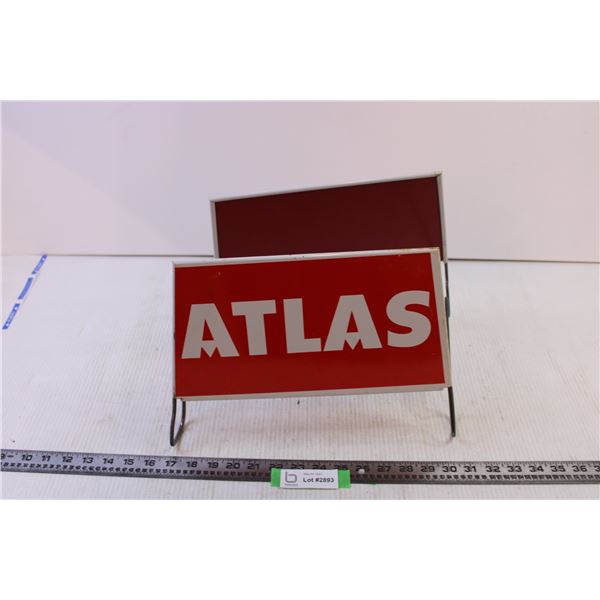 Atlas Tire Display