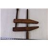 Image 2 : Vintage Wood Screw Clamp
