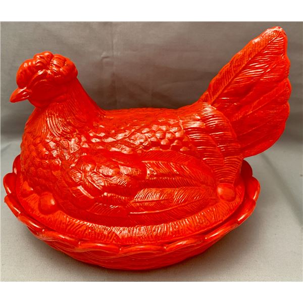 Westmoreland Red Large 8 1/2  Glass Hen on Nest. Rare!