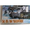 Image 3 : Sd. kfz.164 'Nashorn' Tank (box opened - unused) (1/35 scale model kit)