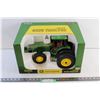 Image 1 : ERTL John Deere 8420 Tractor Toy 1/16 Scale