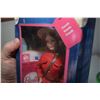 Image 2 : Vintage RCMP Barbie in Box