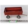 Image 1 : Massey Ferguson Metal ERTL Farm Wagon