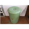 Image 6 : *Vintage Flour Bin w/ Lid(17" x 24 1/2")